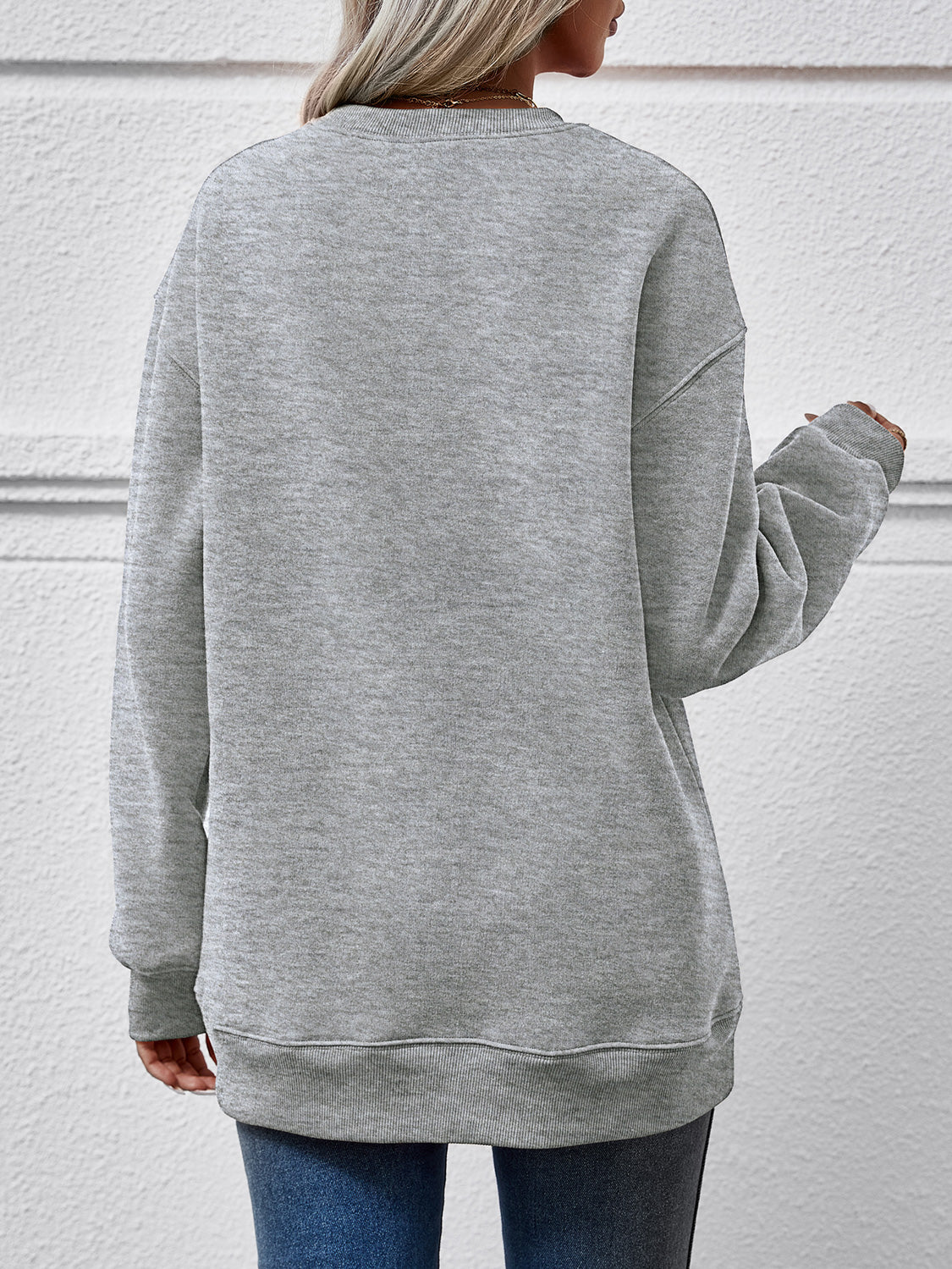 Round Neck Long Sleeve Sweatshirt